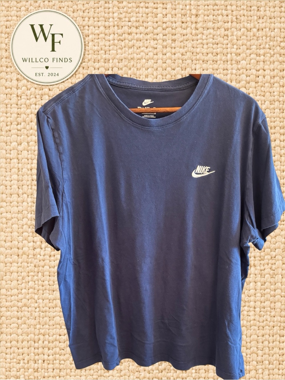 Nike The Nike Tee Men’s XL Navy Blue T-Shirt Embroidered Swoosh Logo